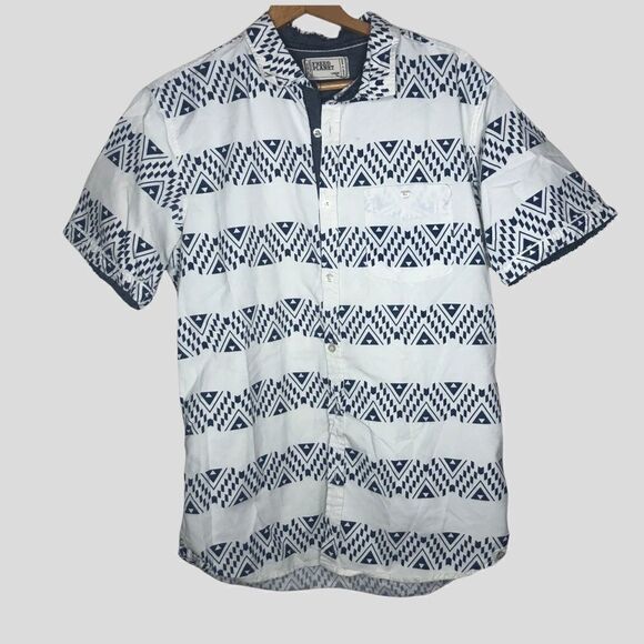 FREE PLANET Shirt, Short Sleeve, Button Down, white with blue pattern size L - Picture 1 of 5